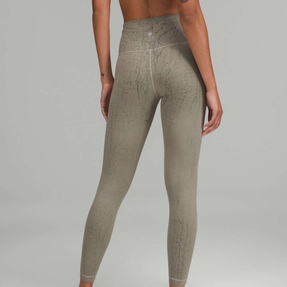 NEW Lululemon Wunder Train High-Rise Tight 25" Thread Dye Rover Black size 4 - Picture 1 of 5